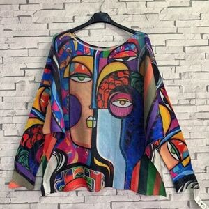 The Chandra Colorful Graphic Women's Top Made in Italy